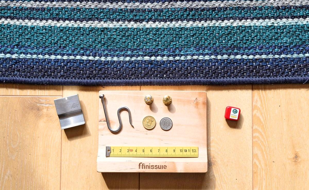 Illustration von einem einfachen Duschritual zur Förderung der Hautregeneration und sichtbaren Reduktion von Cellulite